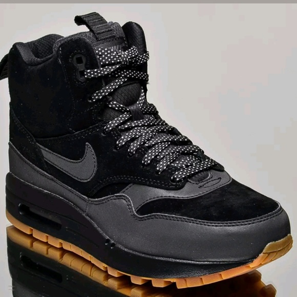 nike air max boots